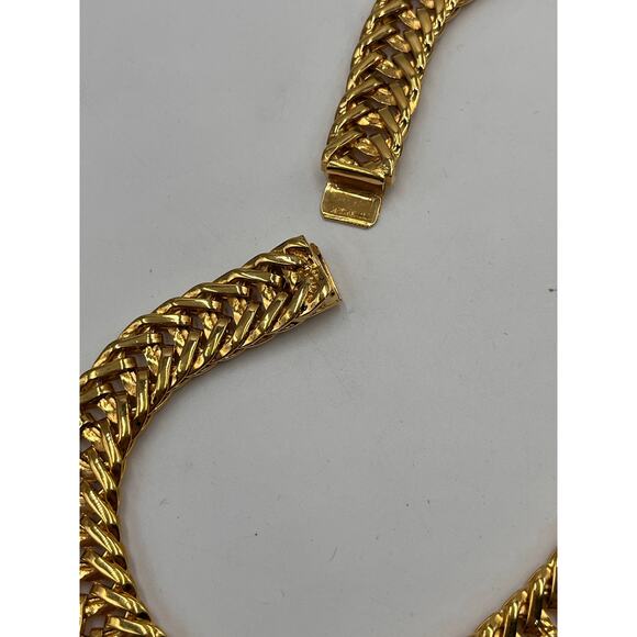 Ciner Authentic Vintage Polished Herringbone Wheat Link Heavy Chain Necklace - Picture 9 of 10